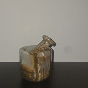 Elegant Marble Mortar and Pestle Set